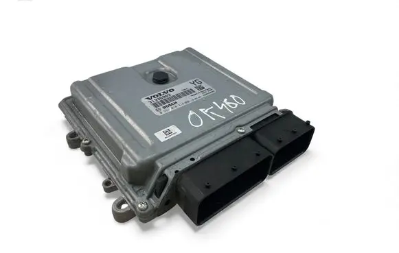 Volvo XC70 Engine control unit/module ECU 31336983 0281018414