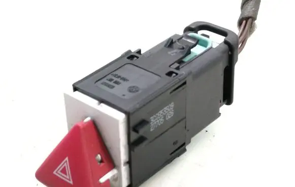 Volkswagen PASSAT B6 Hazard light switch 3C0953509