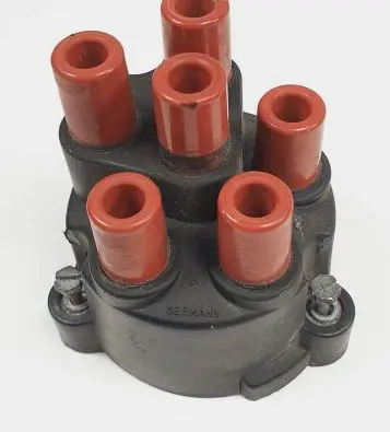 Volvo V70 Spark distributor 1235522408