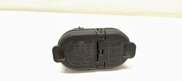Ford Explorer VI Tow bar electric socket 6447302