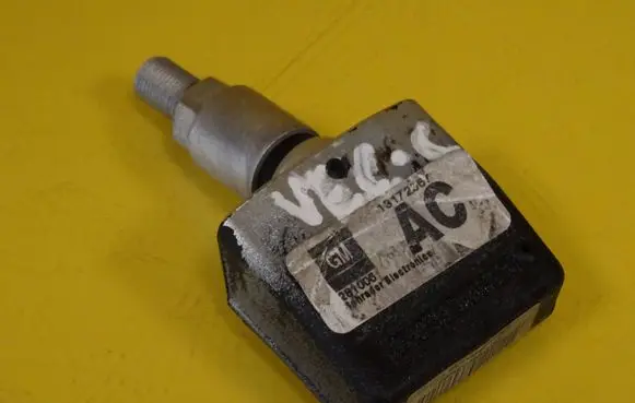 Opel Vectra C Tire pressure sensor 13172567