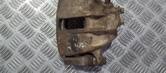 Volkswagen Golf III Front brake caliper