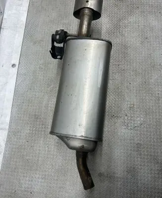 Renault Clio V Rear muffler/silencer tail pipe 201003494R 7600124