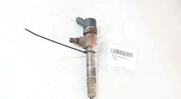Alfa Romeo 147 Fuel injector 0445110119