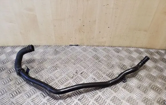 Audi TT TTS Mk2 Engine coolant pipe/hose 1K0121070BR 5N0121051A