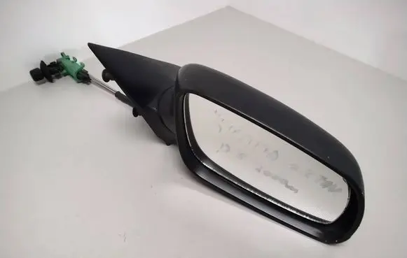 Skoda Octavia Mk1 (1U) Manual wing mirror E9010137 E9020137
