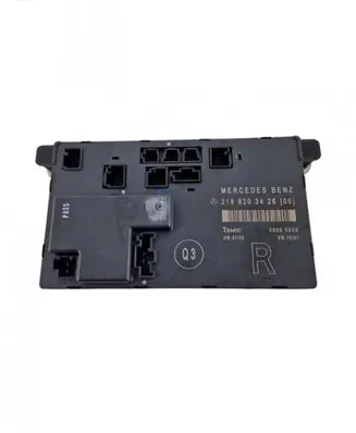 Mercedes-Benz CLS C219 Door control unit/module 2198202426