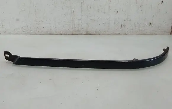 Under headlight/headlamp trim
