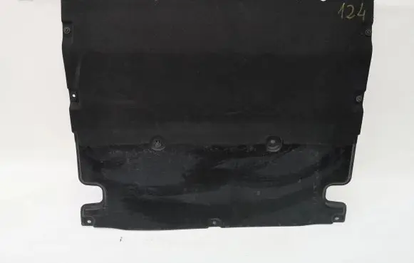 Audi A3 S3 8P Engine splash shield/under tray 80B863821