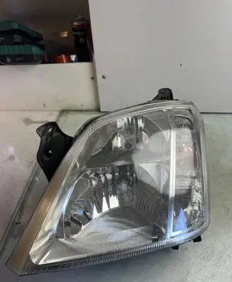 Opel Meriva A Headlight/headlamp 93321052