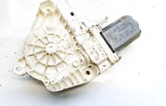 Audi A7 S7 4G Front door window regulator motor 8K0959801B 8K0.959.801.B