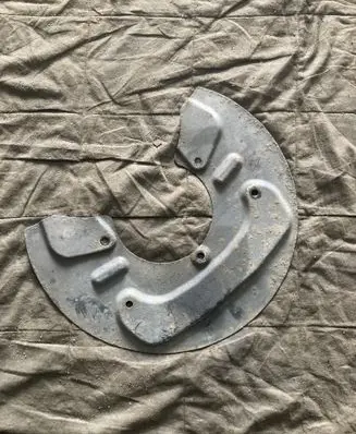Mercedes-Benz ML W164 Front brake disc dust cover plate 