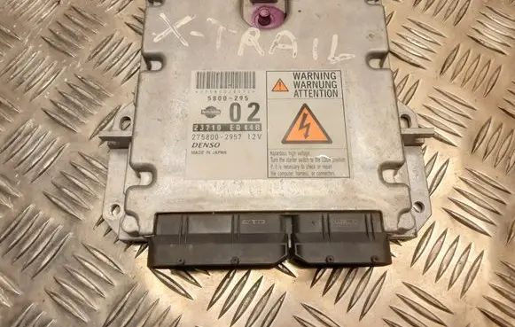 Nissan X-Trail T30 Engine control unit/module 23710EQ44B