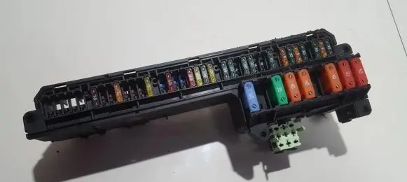 BMW 5 E60 E61 Fuse box set 6114695733002 61146957330-02