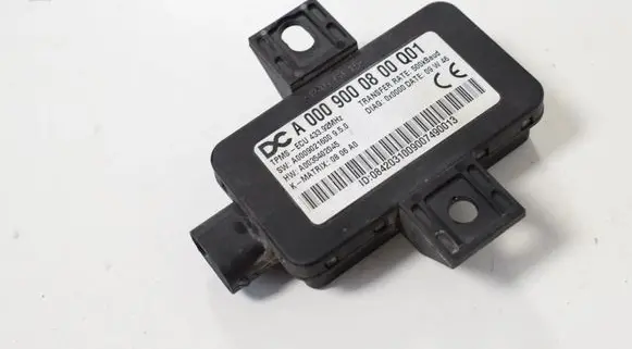 Volkswagen Golf VII Tire pressure sensor A0009000800