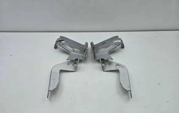 Toyota RAV 4 (XA40) Engine bonnet/hood hinges 410L 410R