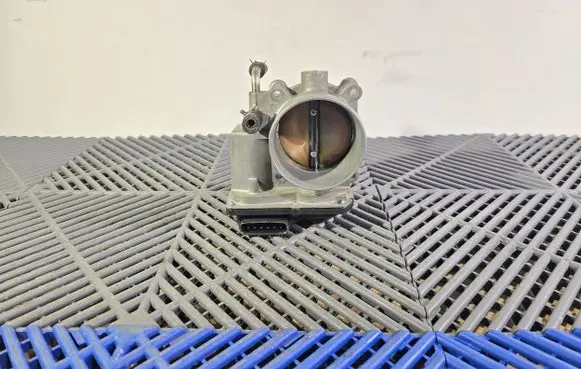 Lexus GS 300 350 430 450H Throttle valve 2203031040