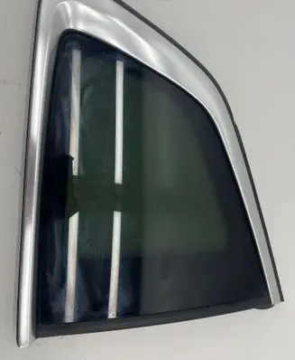 BMW X3 G01 Rear side window 7410064
