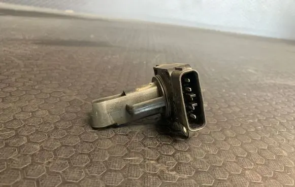 Toyota Corolla Verso AR10 Mass air flow meter MB1974003070 222040N010