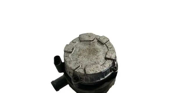 Volkswagen PASSAT B8 Electric auxiliary coolant/water pump 04L965567 0392024003