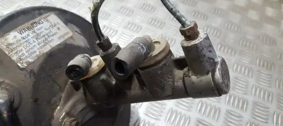Mitsubishi Colt Master brake cylinder