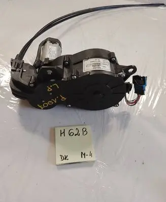 Peugeot 1007 Front door window regulator motor 151950 1687687503 968050818001