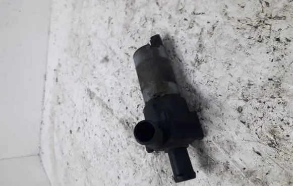 Volkswagen New Beetle Water pump 0392020024