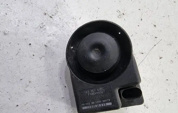 Volkswagen Golf V Alarm system siren 1K0951605C
