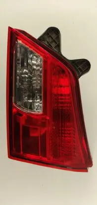 Subaru Outback Tailgate rear/tail lights 13220072
