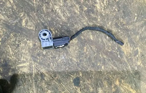 Volvo V40 Airbag deployment crash/impact sensor 31387312
