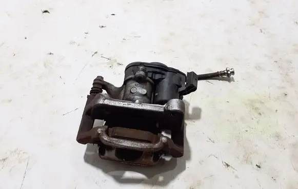 Renault Austral Rear brake caliper 440118157R