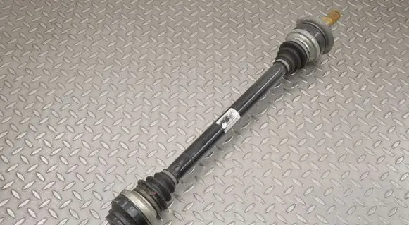 BMW 5 GT F07 Rear driveshaft 7577508