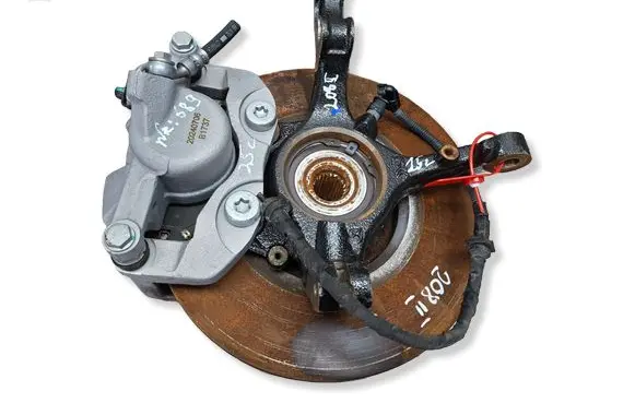 Peugeot 208 II Front wheel hub spindle knuckle S27649689