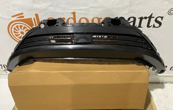 Hyundai Kona I Front bumper lip 86561DDAB0