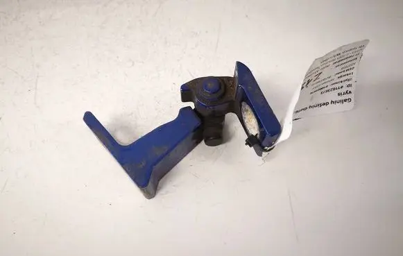 Audi A3 S3 8V Rear door lower hinge 5V5833404E