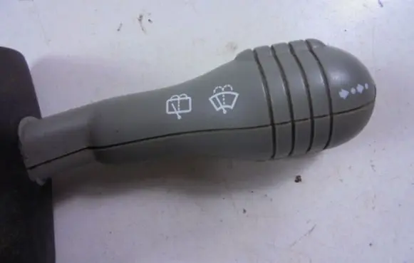 Renault Twingo I Wiper switch 7701046628