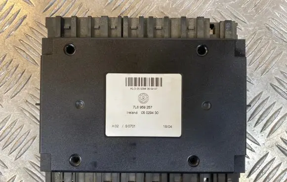 Volkswagen Touareg I Seat control module 7L6959257 05029430 050294300207