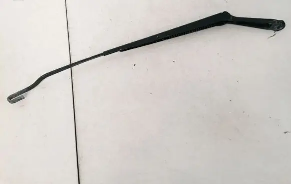 Ford Focus Front wiper blade arm