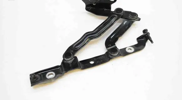 Chrysler 300 - 300C Tailgate/trunk/boot hinge 332DED6M