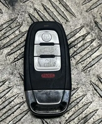 Audi A6 S6 C7 4G Ignition key/card 