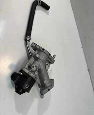 Toyota C-HR I EGR valve 25620 37140 6I19