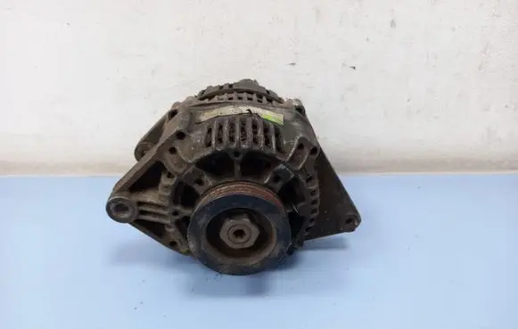 Renault Megane I Generator/alternator 2541979A 7700424585 7700866507