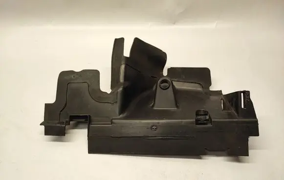 Seat Leon (5F) Intercooler air guide/duct channel 5F0121283AH