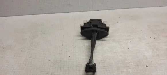 Opel Insignia A Front door check strap stopper 13229021 13286286