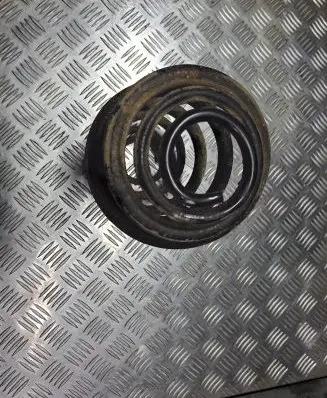 Opel Vivaro Rear coil spring
