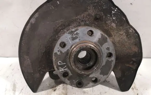 Volkswagen Transporter - Caravelle T5 Front wheel hub