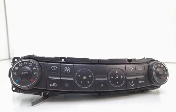 Mercedes-Benz E W211 Climate control unit 2118300190