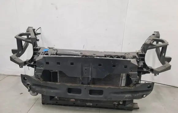 Mitsubishi Colt Radiator support slam panel 1350A375