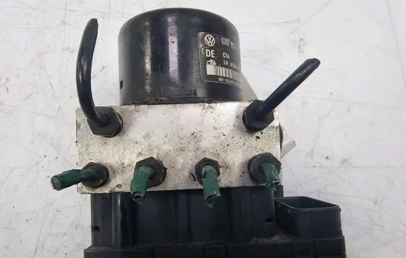 Seat Ibiza II (6k) ABS Pump 6X0907379B