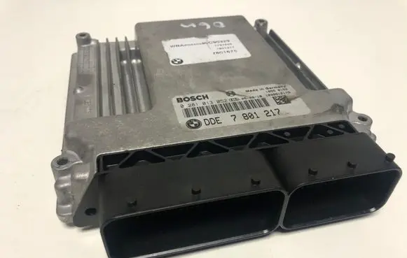 BMW X3 E83 Engine control unit/module 7801217 0281013052
